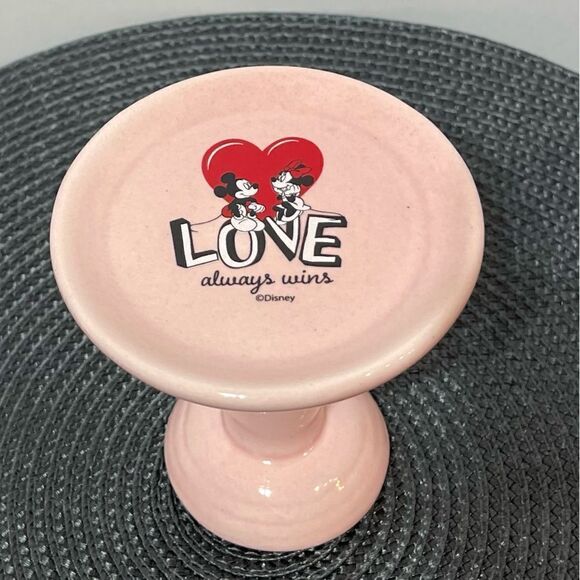 Disney Mickey & Minnie Cupcake Liners & Toppers set of 48 and Cupcake stand NWT - Picture 4 of 4